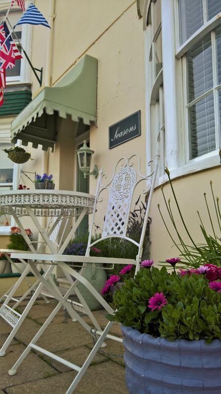 Seasons Guest House Weymouth Exterior photo